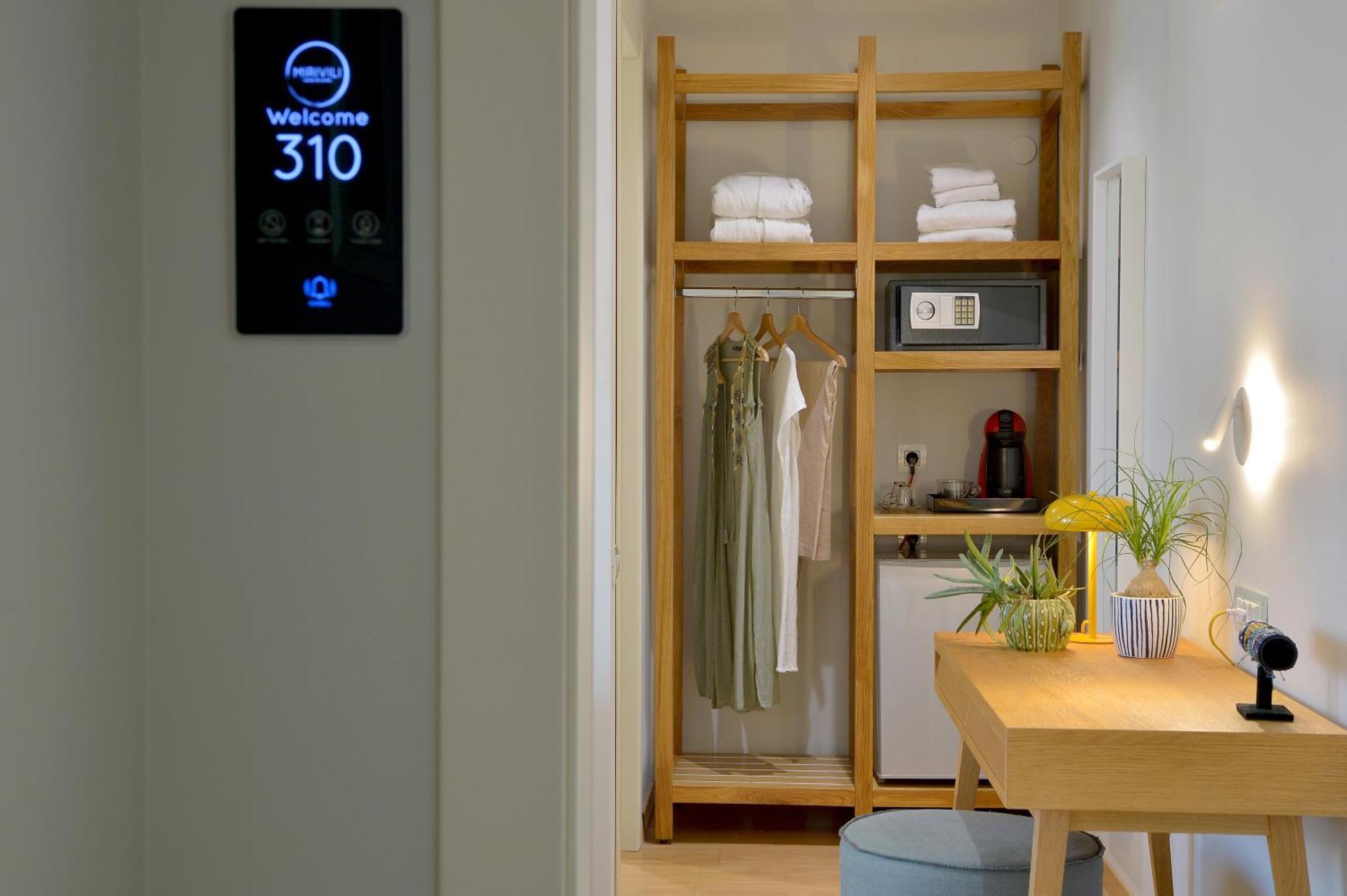 Mirivili Hospitality & Wellness เอเธนส์ ภายนอก รูปภาพ